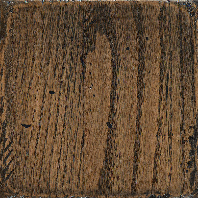 Distressed Weathered Treebark-Oak