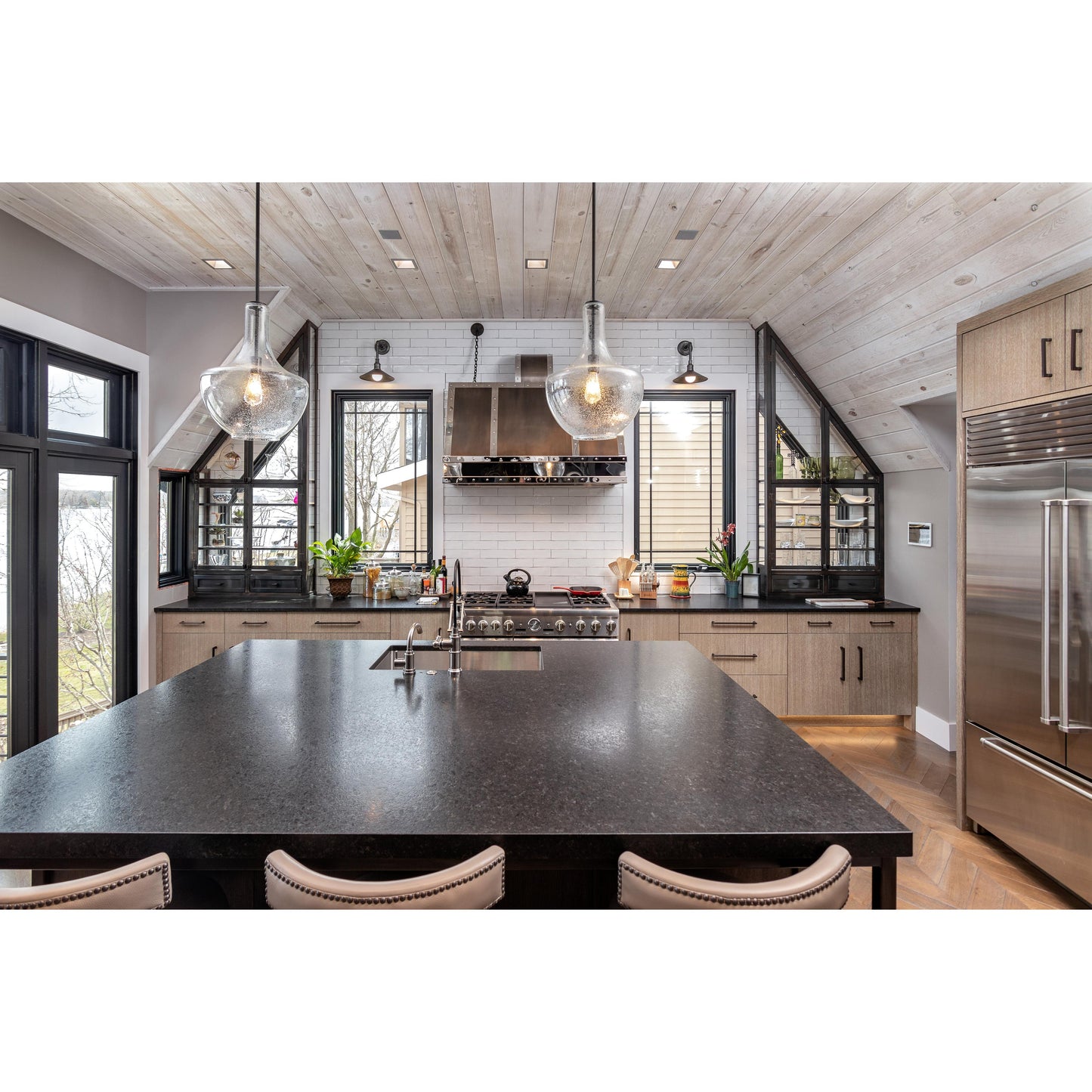 Winona Straight Hood