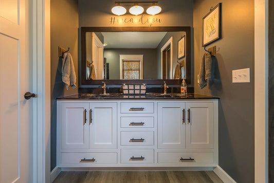 8 Amish Bathroom Cabinets Design Ideas for Your Next Redo