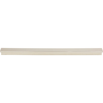 Grace Minetta Tab Pull