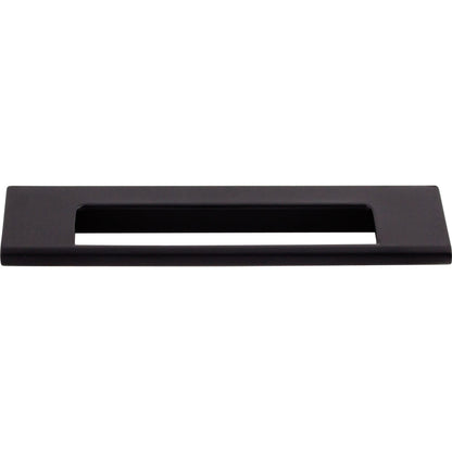 Mercer Europa Cut Out Tab Pull